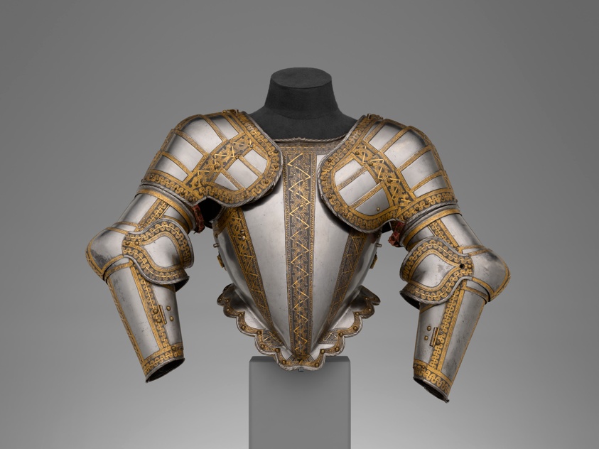 A work made of steel, brass, gilding, leather, and silk velvet textile.