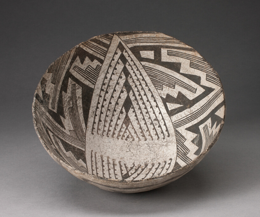 A work made of earthenware and pigment.