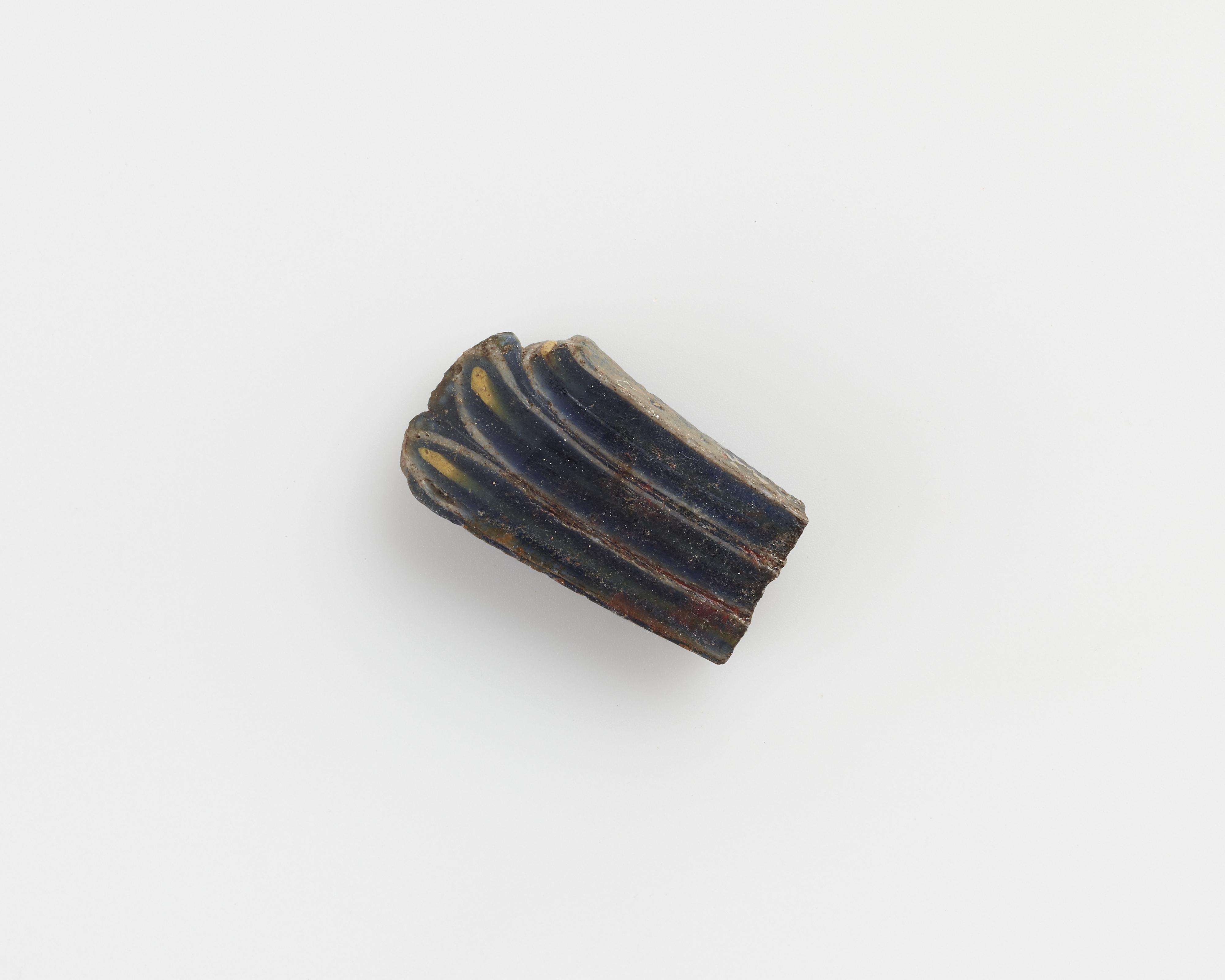 Glass bar for inlay